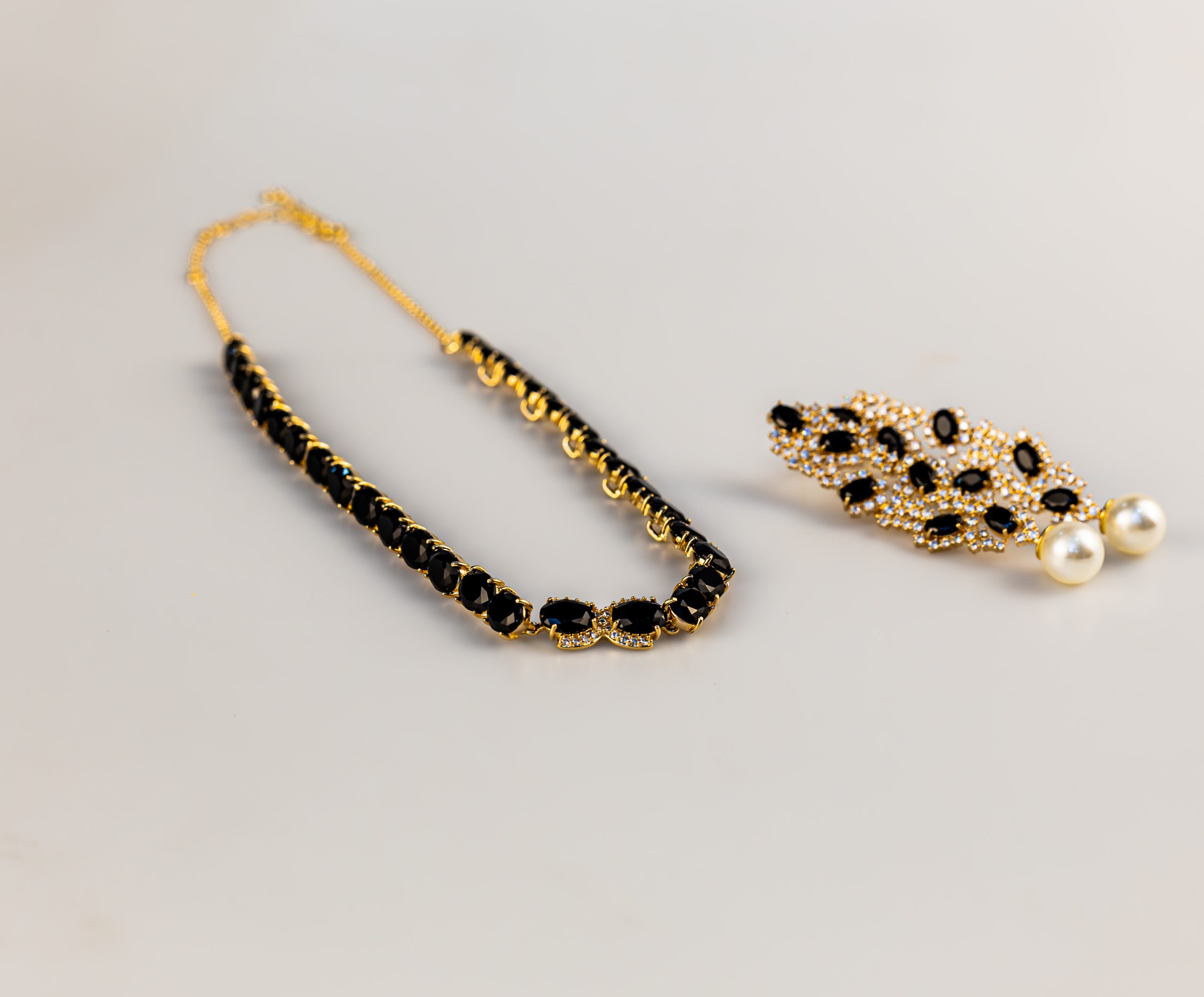 Conjunto de Semijoias com Pedra Onix– Coleção Black Elegance
